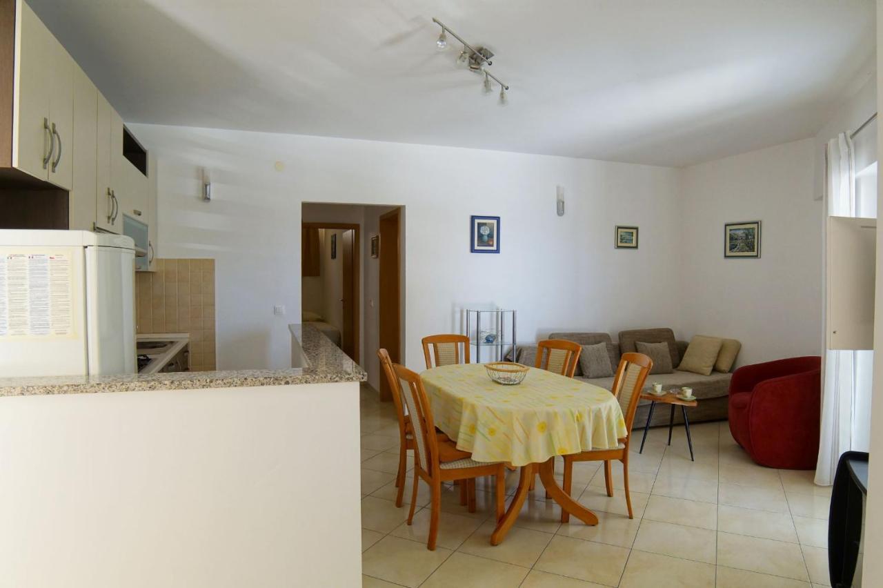 Apartment Darko ポドストラナ エクステリア 写真